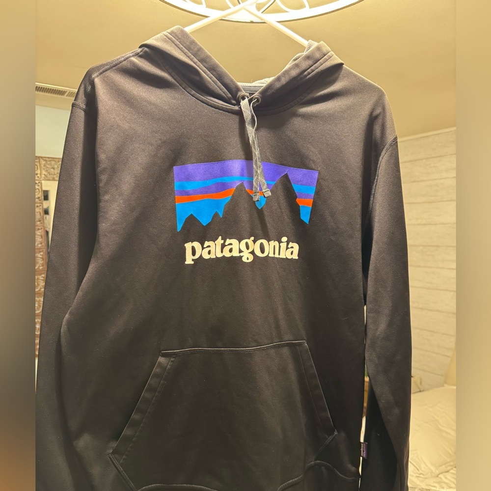 Patagonia Black Hoodie Size M - Picture 3 of 4
